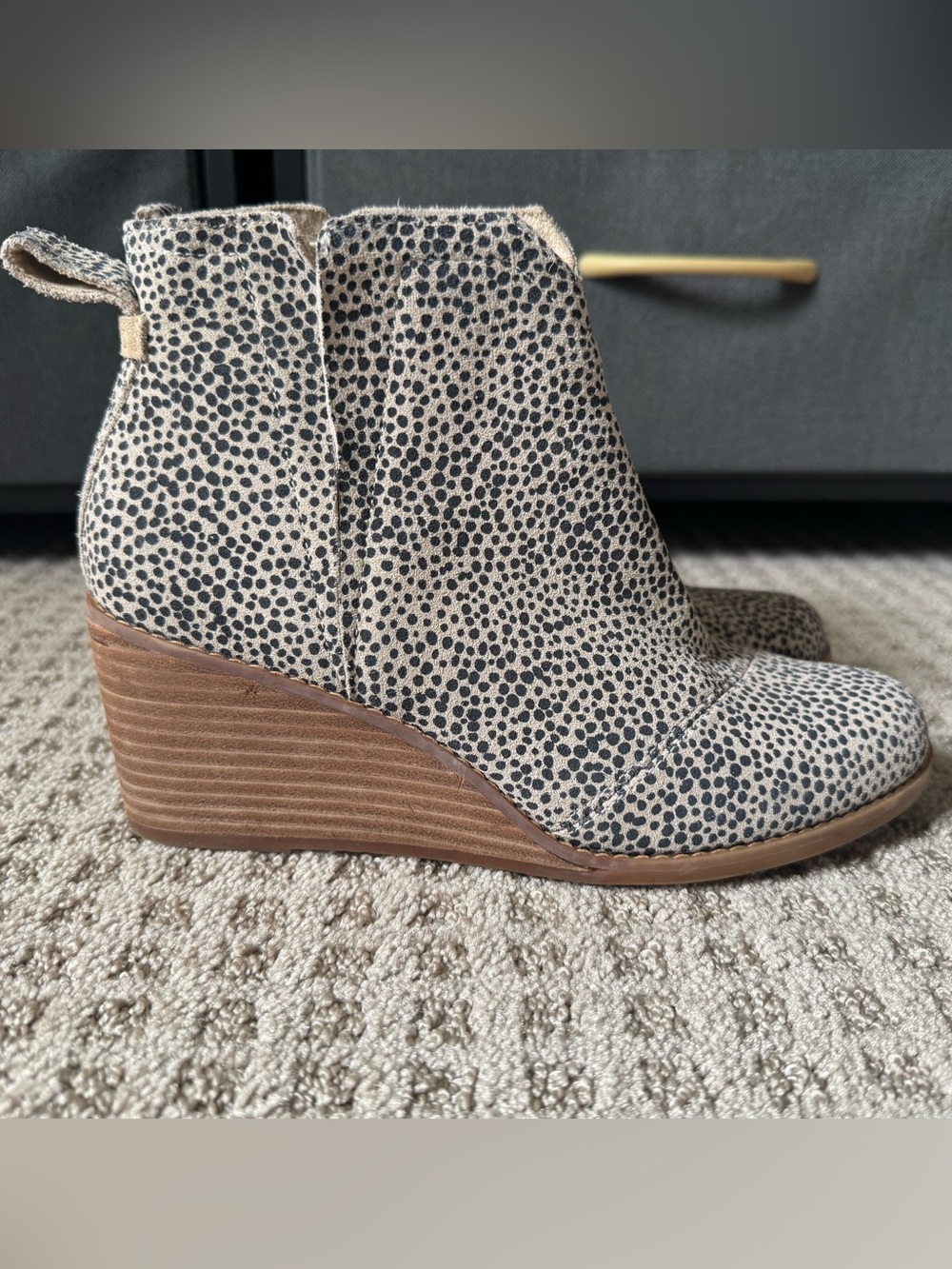 TOMS Womens Size 7 Black Beige Animal Print Wedge Ankle Boots Round Toe Booties